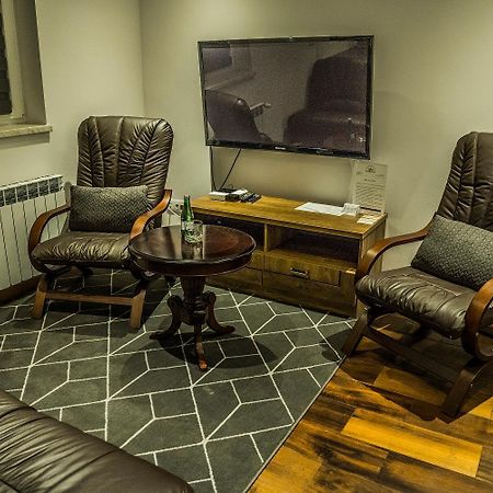 Apartamenty Korona 克罗斯诺 外观 照片