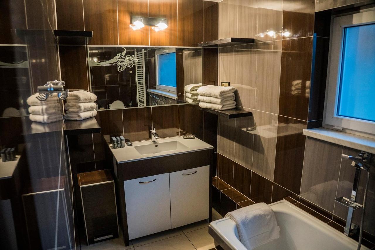 Apartamenty Korona 克罗斯诺 外观 照片