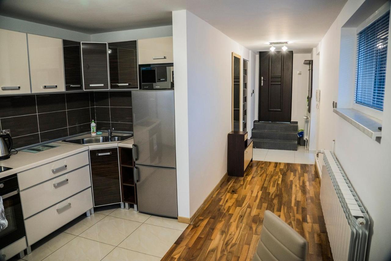 Apartamenty Korona 克罗斯诺 外观 照片