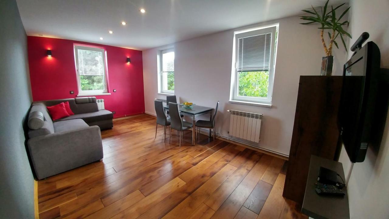 Apartamenty Korona 克罗斯诺 外观 照片