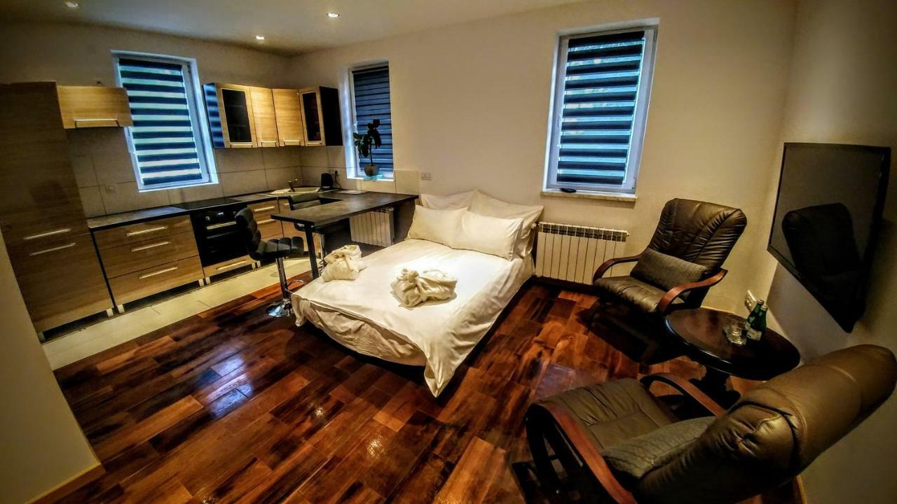 Apartamenty Korona 克罗斯诺 外观 照片